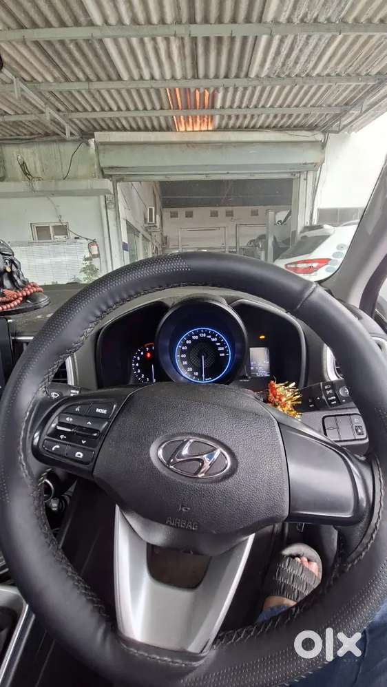 Hyundai Venue S Plus Petrol 2020