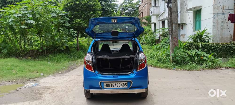 Maruti Suzuki Alto K10 1.0 Vxi, 2017, Petrol
