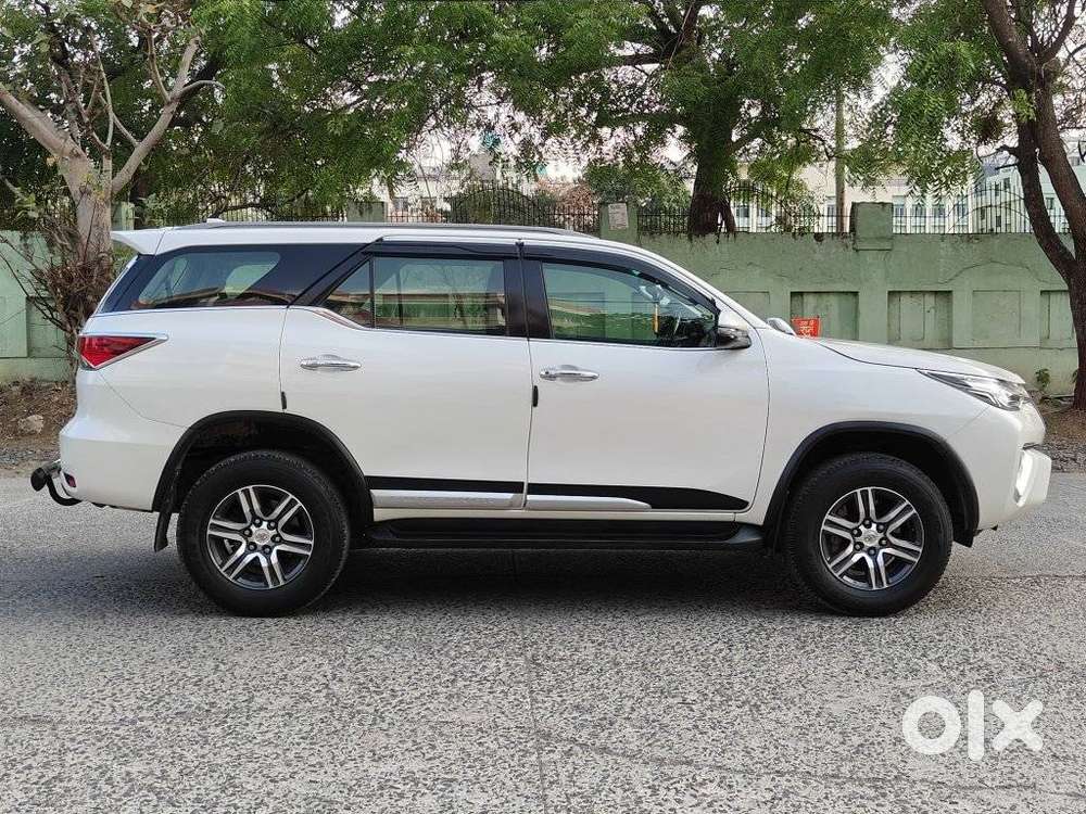 Toyota Fortuner 3.0 4x2 Automatic, 2019, Diesel