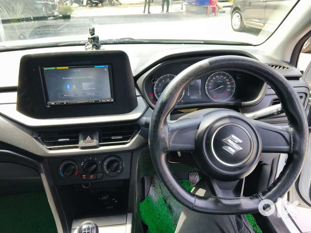 Maruti Suzuki Brezza 1.5 Lxi Smart Hybrid, 2023, Petrol