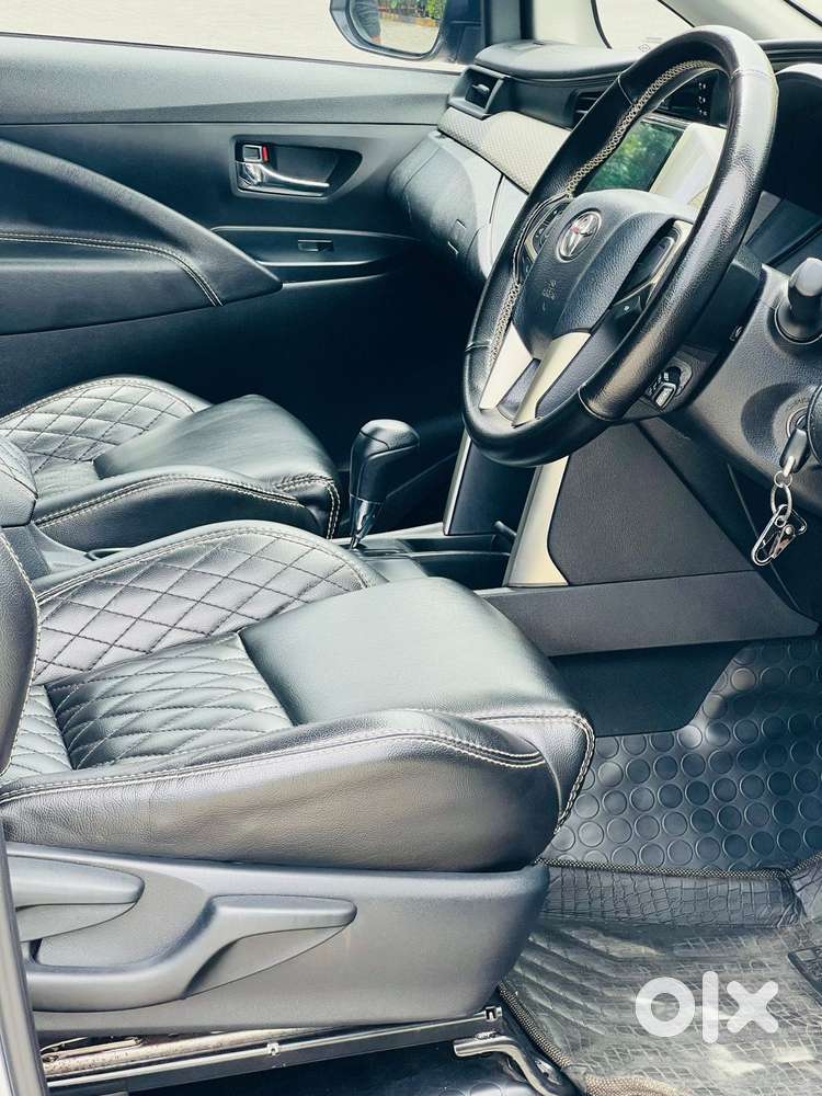 Toyota Innova Crysta [2020-ongoing] 2.4 Gx At 7 Str, 2022, Diesel