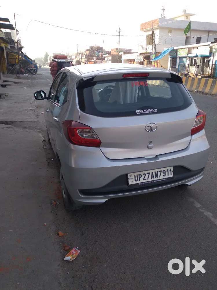 Tata Tiago 2021 Petrol 28000 Km Driven