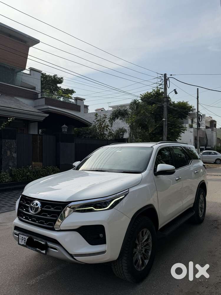 Toyota Fortuner 3.0 4x2 Automatic, 2024, Diesel