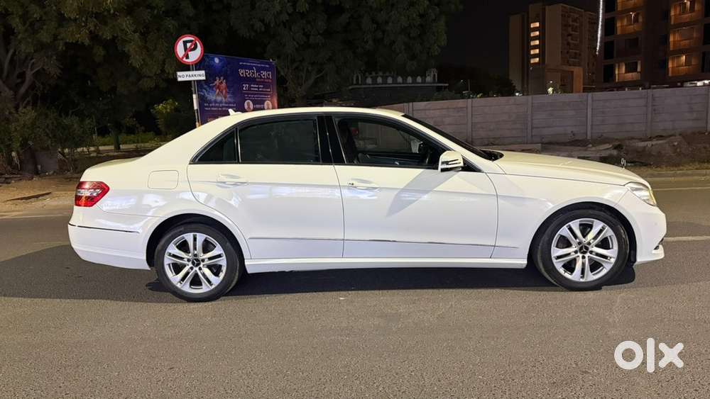 Mercedes-benz E-class Petrol 2011