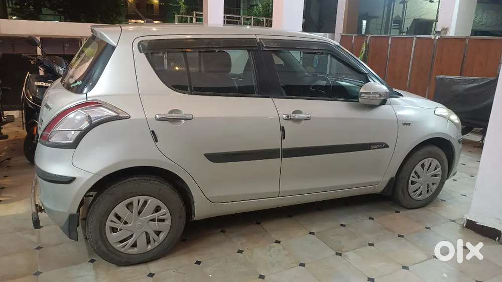 Maruti Suzuki Swift 2017. Top Model.petrol 49500 Km Driven