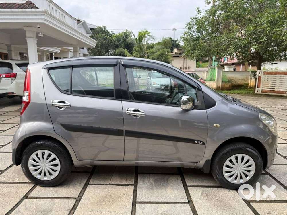 Maruti Suzuki Ritz Vxi, 2009, Petrol