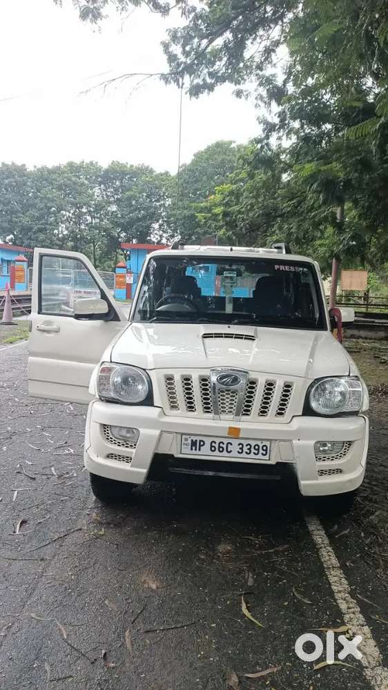 Mahindra Scorpio 2014 Diesel Manual