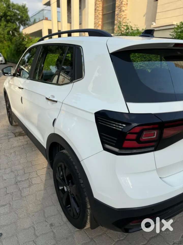 Volkswagen Taigun, 2024, Petrol