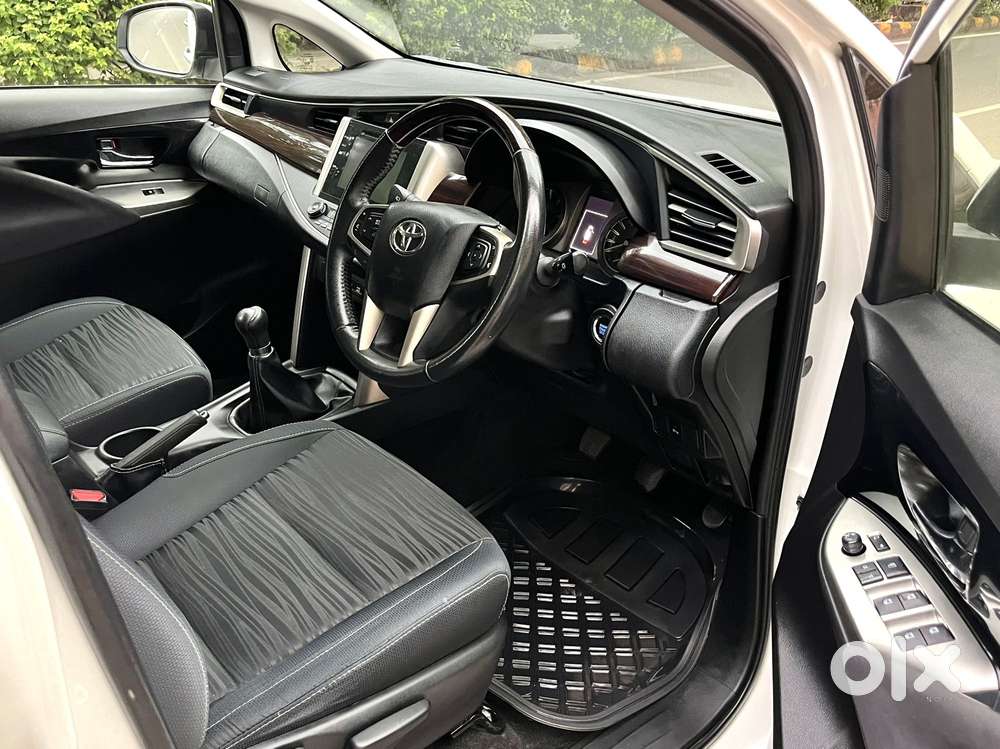 Toyota Innova Crysta 2.4 V 7 Str, 2019, Diesel