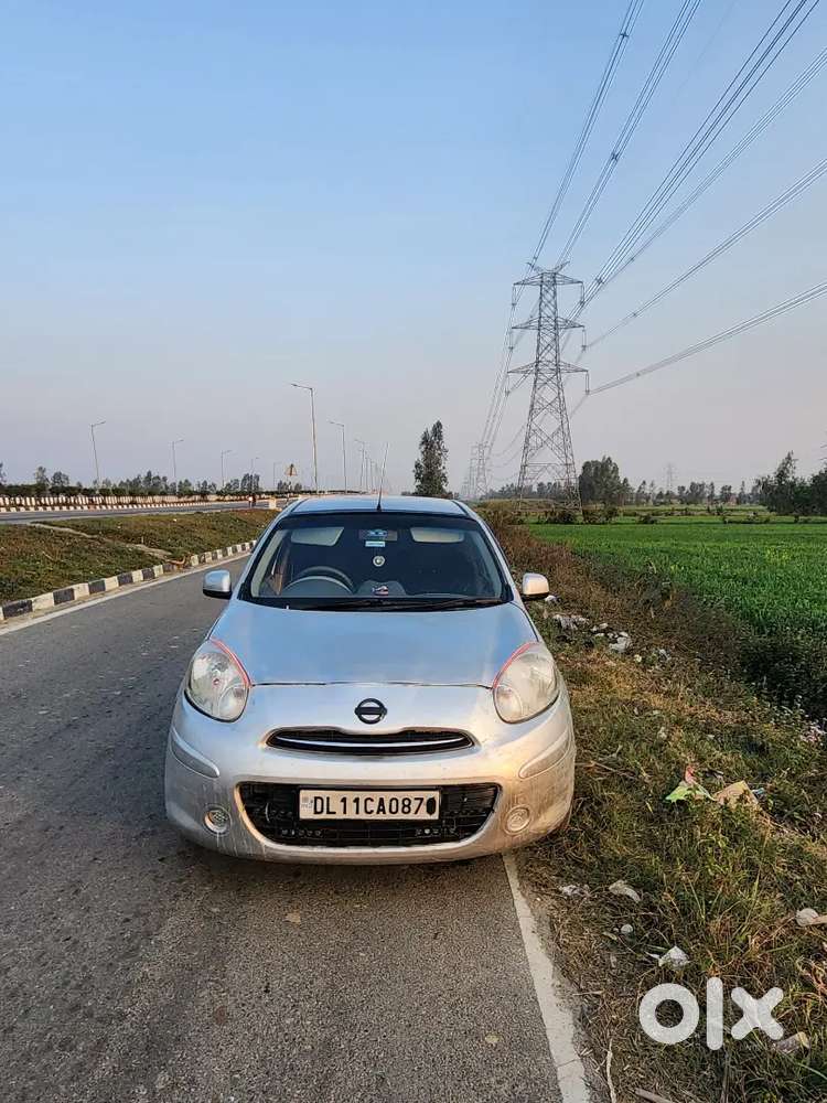 All Ok Front Tyars 95prcnt And Push Button Start With Alloys