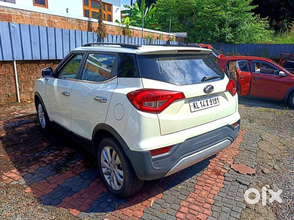 Mahindra Xuv300 W8, 2019, Petrol