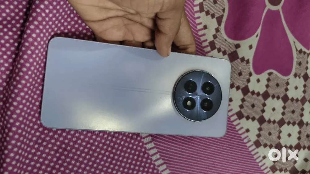 Realmi 12 5G