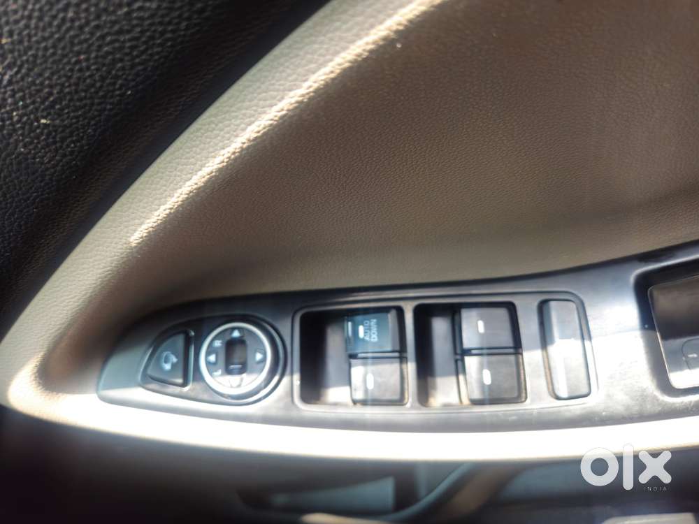 Hyundai Elite I20 Sportz (o) 1.2, 2016, Petrol
