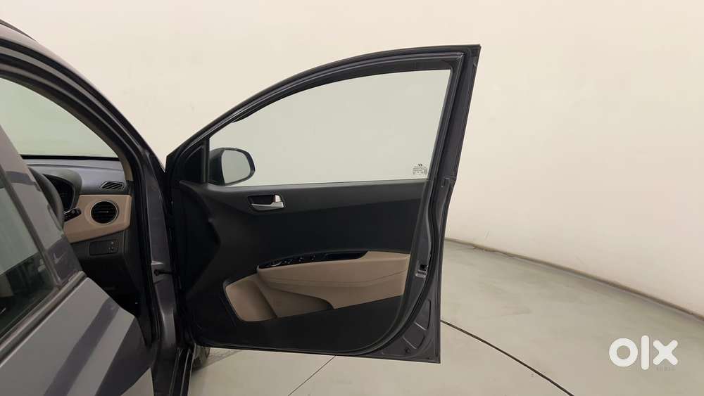 Hyundai Grand I10 [ ] 1.2 Kappa Vtvt Sportz At, 2018, Petrol
