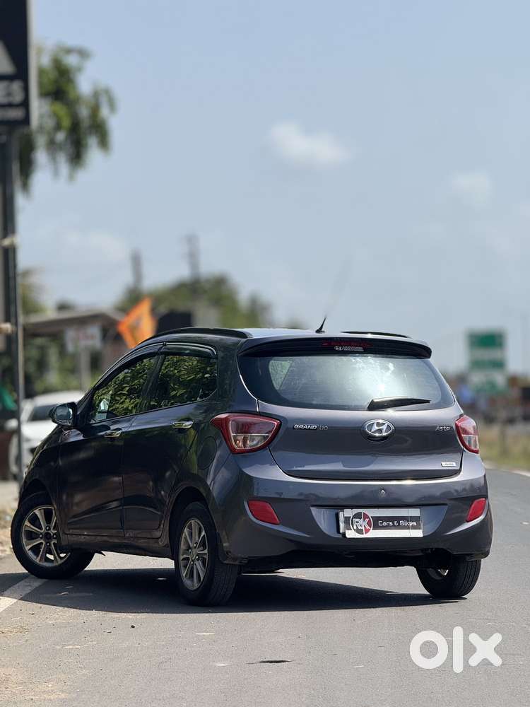 Hyundai Grand I10 Asta Option At, 2016, Petrol