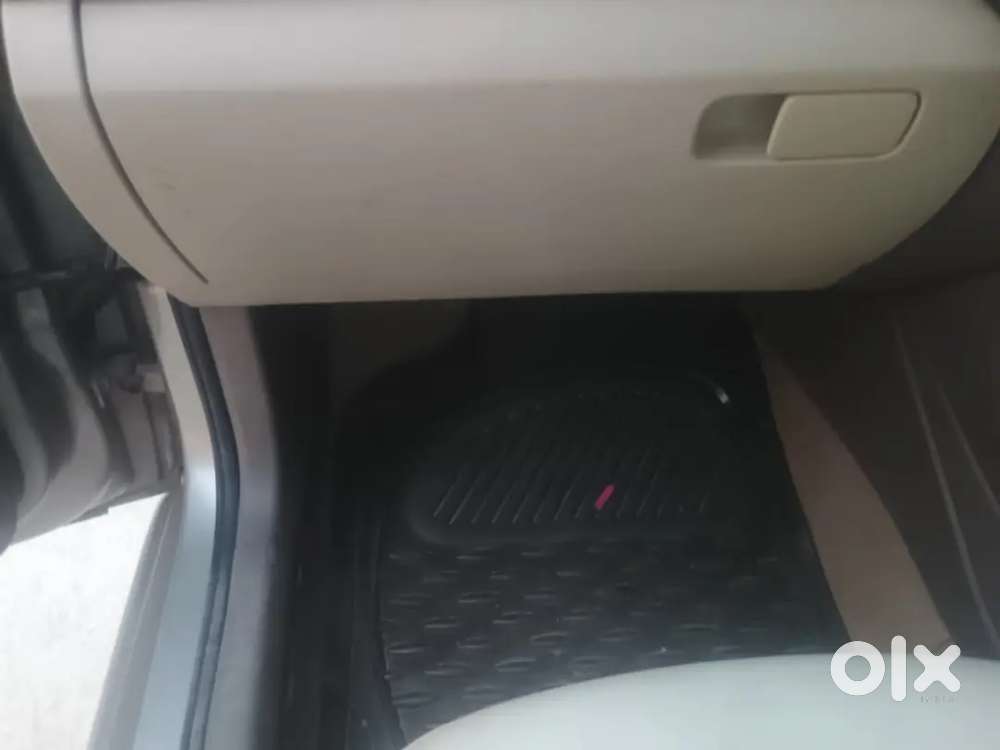 Skoda Rapid 2012 Diesel Good Condition 22kmpl Bangalore Registration