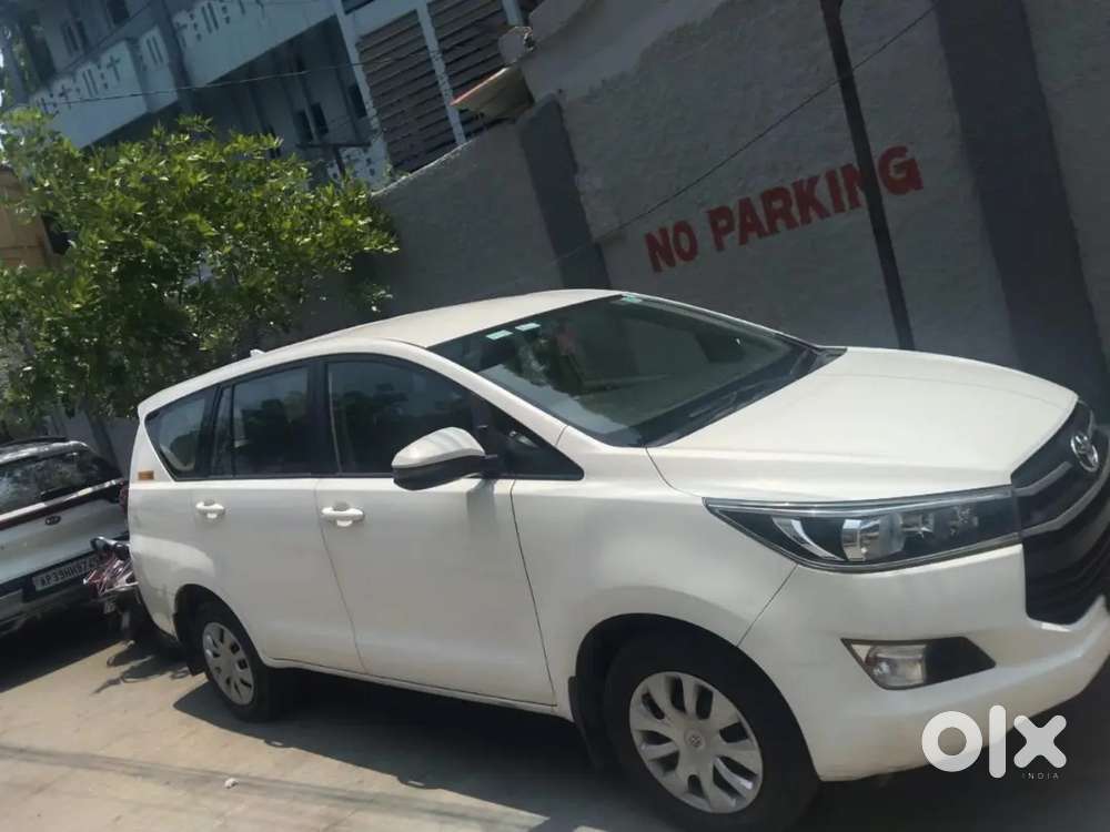 Toyota Innova Crysta 2019