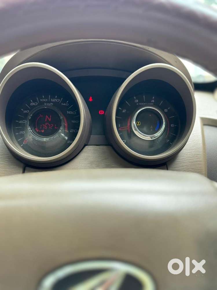 Mahindra Xuv500 2014 Diesel Well Maintained