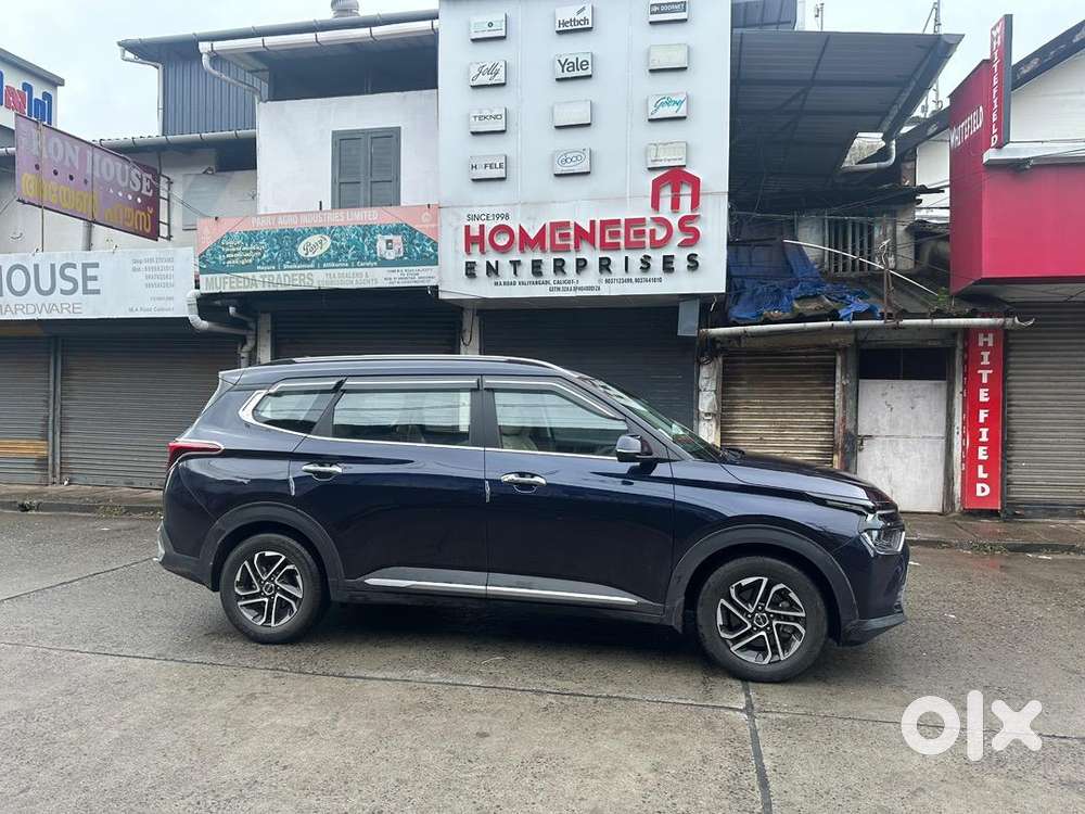 Kia Carens 2022 Petrol Well Maintained