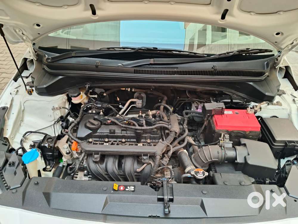 Hyundai Elite I20 Asta (o) 1.2 Ivt, 2023, Petrol