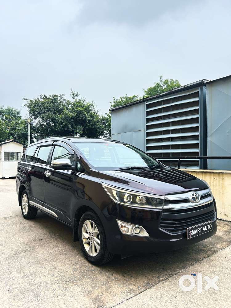 Toyota Innova Crysta 2.4 V 8 Str, 2020, Diesel
