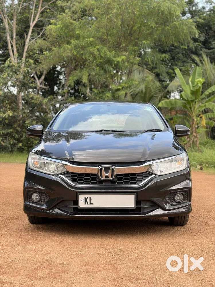 Honda City I-vtec V, 2018, Petrol