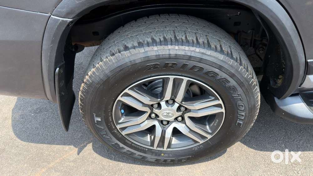 Toyota Fortuner 4x2 At 2.8 Diesel, 2021, Diesel