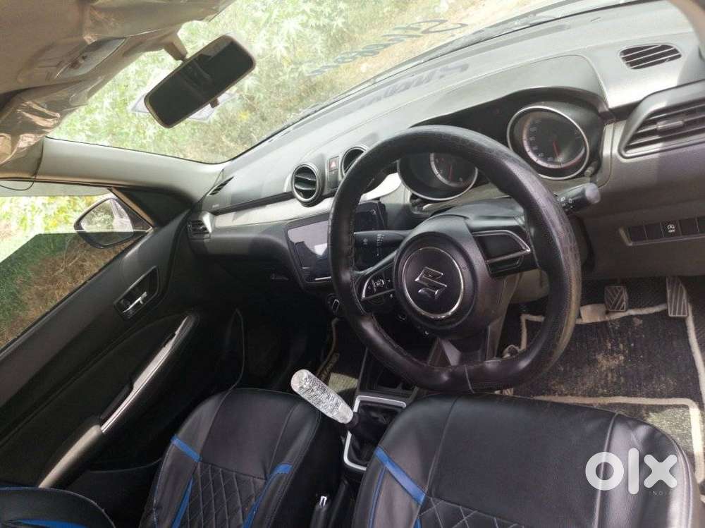 Maruti Suzuki Swift Vvt Vxi, 2021, Petrol