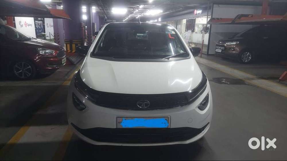 Tata Altroz Xz+ Petrol 2022  12k Km  Single Owner