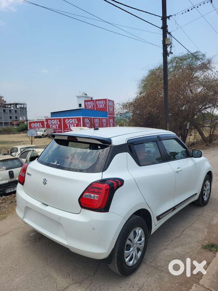 Maruti Suzuki Swift Vxi 1.2 Abs Bs-iv, 2024, Petrol