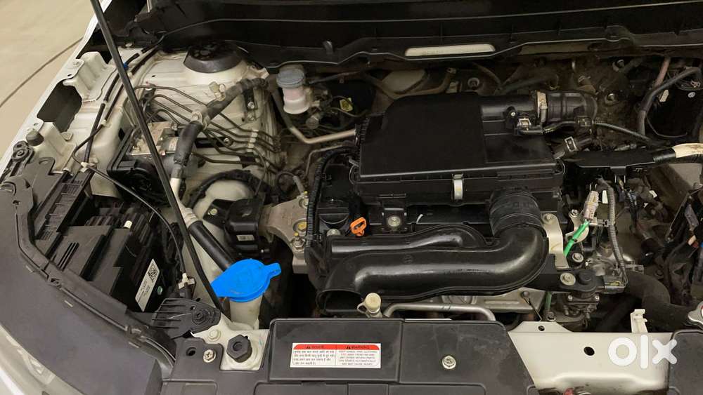 Maruti Suzuki Vitara Brezza 1.5 Zxi At, 2023, Petrol