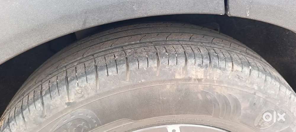 Xuv 700 Ax5 7 Seater Good Condition