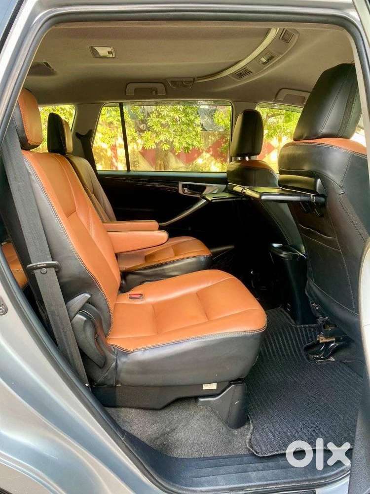 Toyota Innova Crysta 2.4 Vx Mt, 2020, Diesel