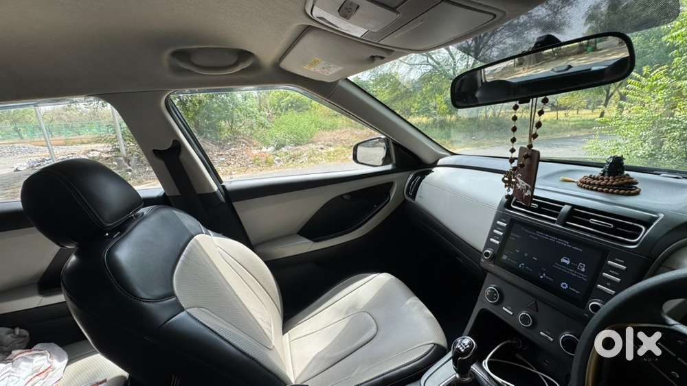 2022 Hyundai Petrol Manual Year