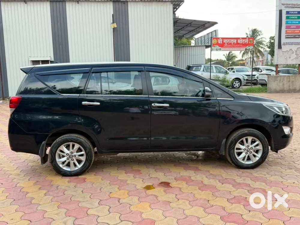 Toyota Innova Crysta 2.4 G Mt 7 Str, 2018, Diesel