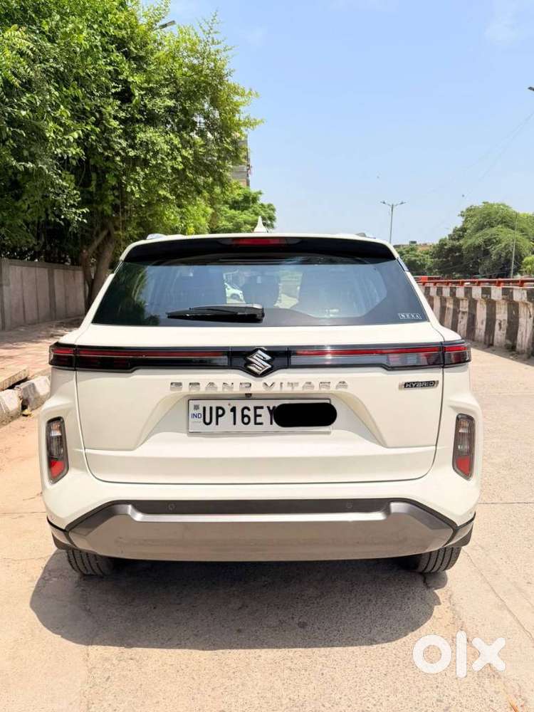 Maruti Suzuki Grand Vitara 1.5 Alpha Smart Hybrid, 2025, Petrol
