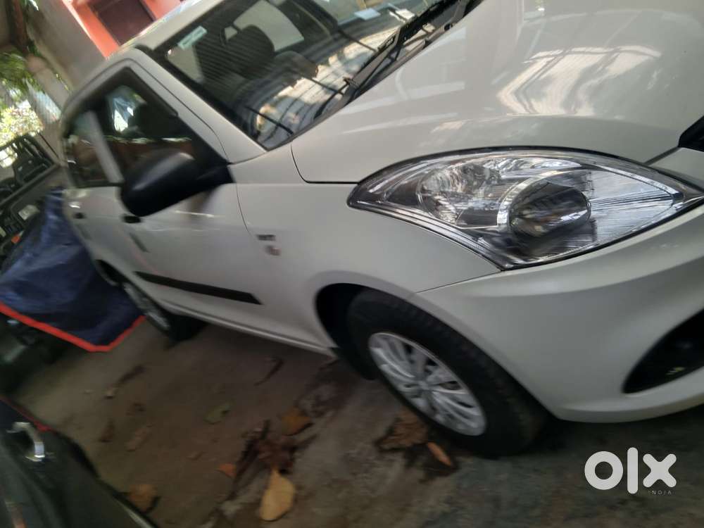 Maruti Suzuki Swift Dzire Lxi Option, 2017, Petrol