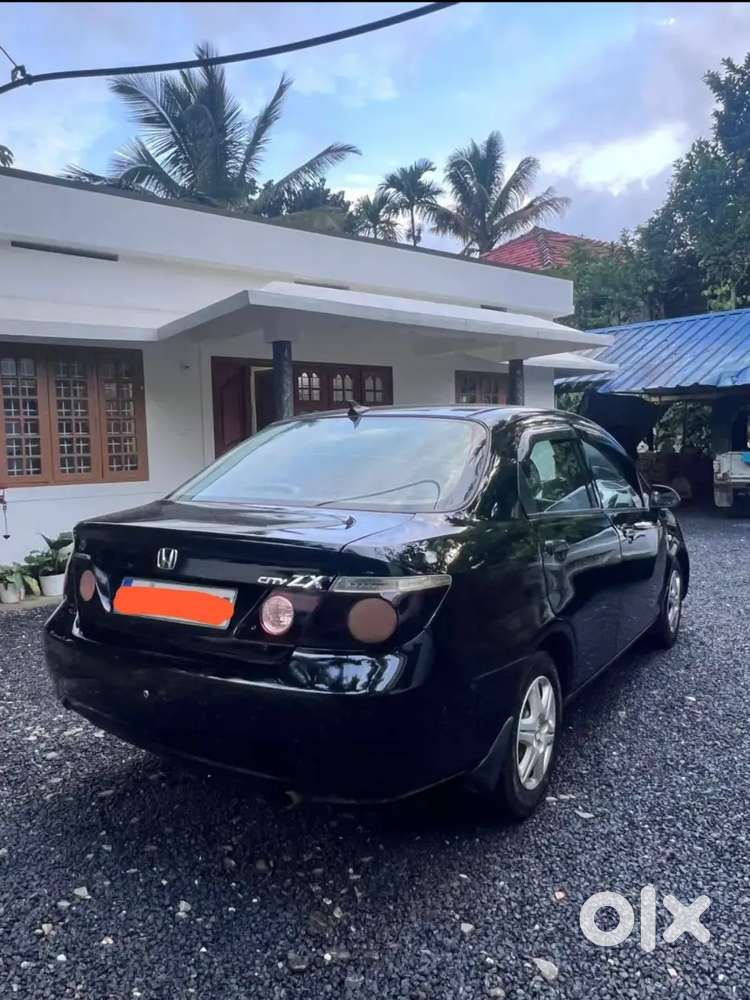 Honda City  Single Use New Paper Up To 5yr Family Used