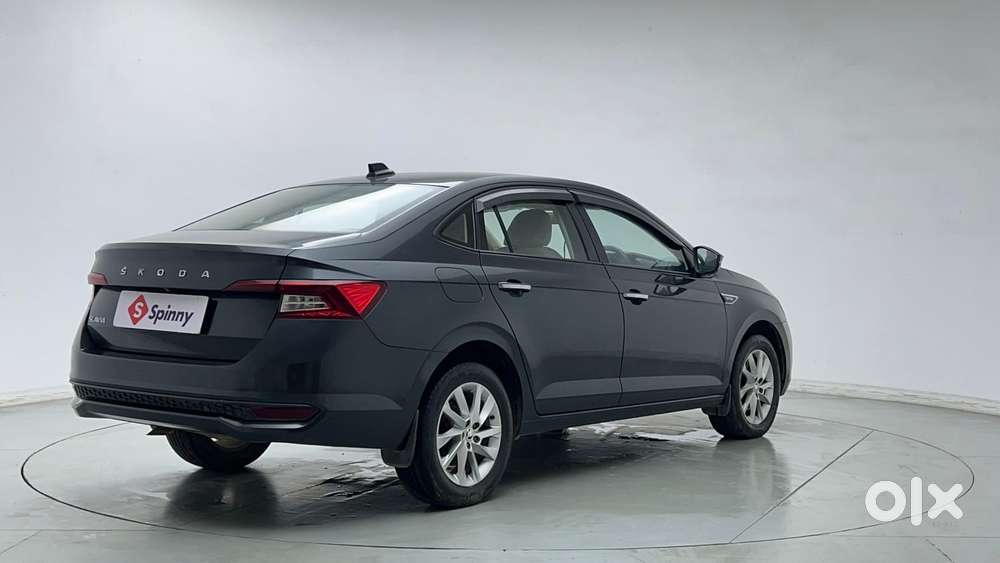 Skoda Slavia Ambition 1.0l Tsi Mt, 2022, Petrol