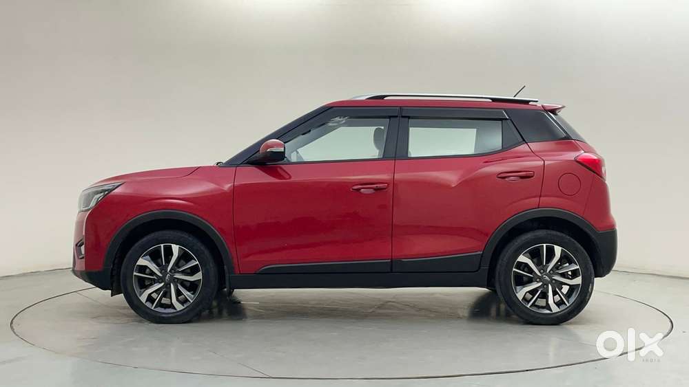 Mahindra XUV300 W8 Option, 2019, Petrol