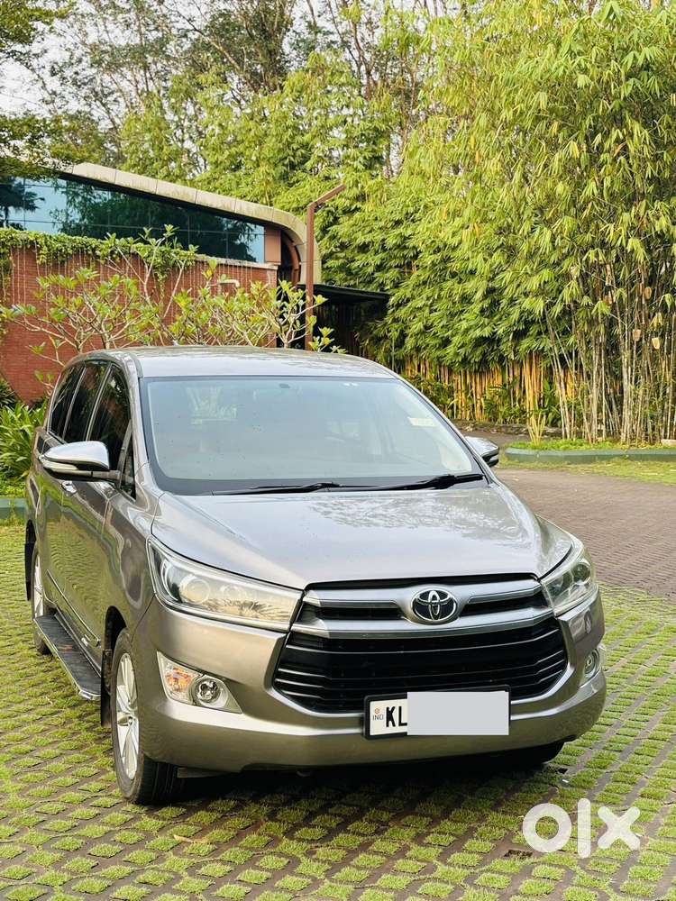 Toyota Innova Crysta 2.8 Zx At, 2016, Diesel