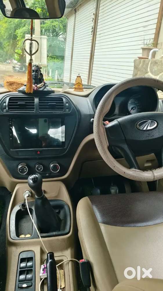 Mahindra Tuv 300 2021 Diesel Manual