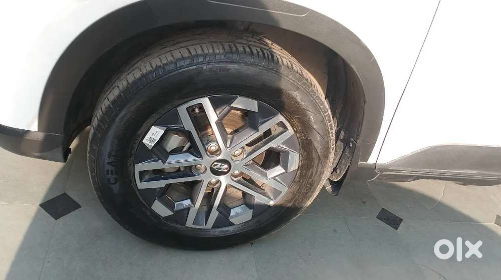 2024 Hyundai Venue Diesel 1st Owner