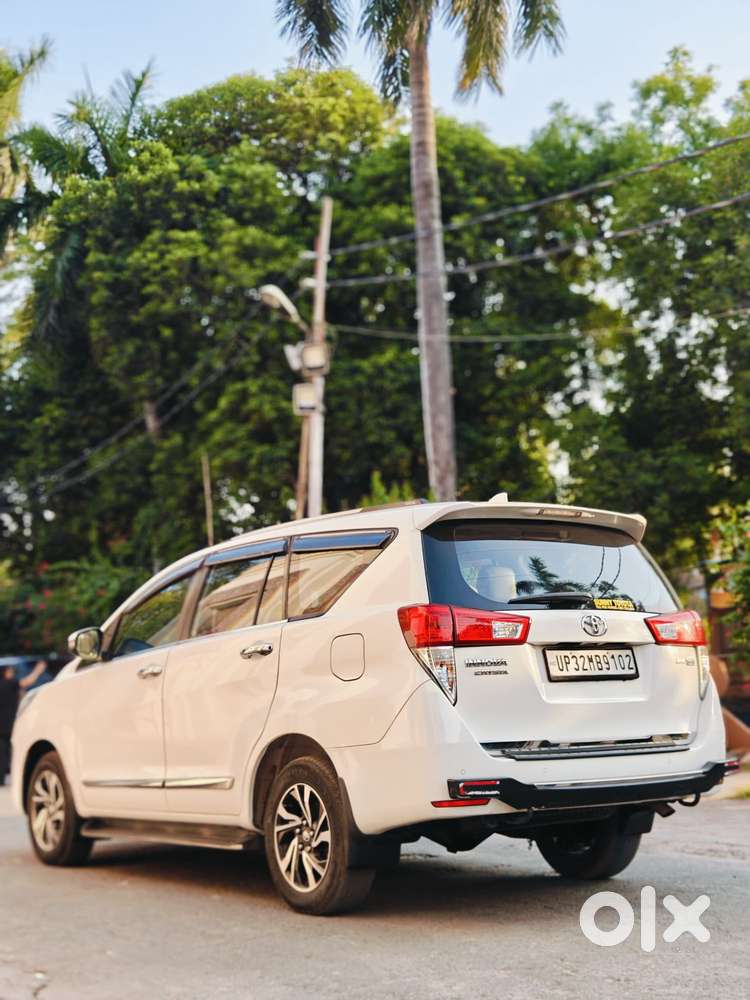 Toyota Innova Crysta 2.4 G Mt, 2021, Diesel