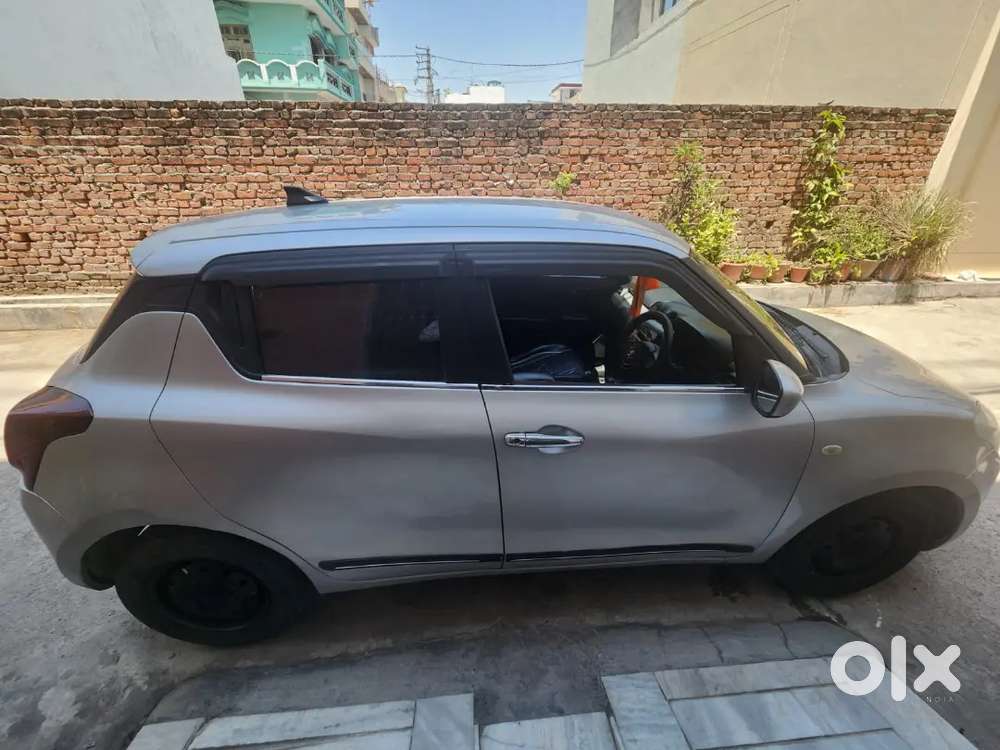 2018 Maruti Suzuki Swift Lxi 2nd Owner