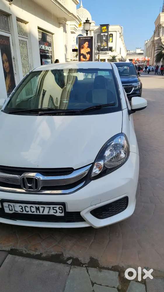 Honda Amaze 2017 Petrol 67452 Km Driven