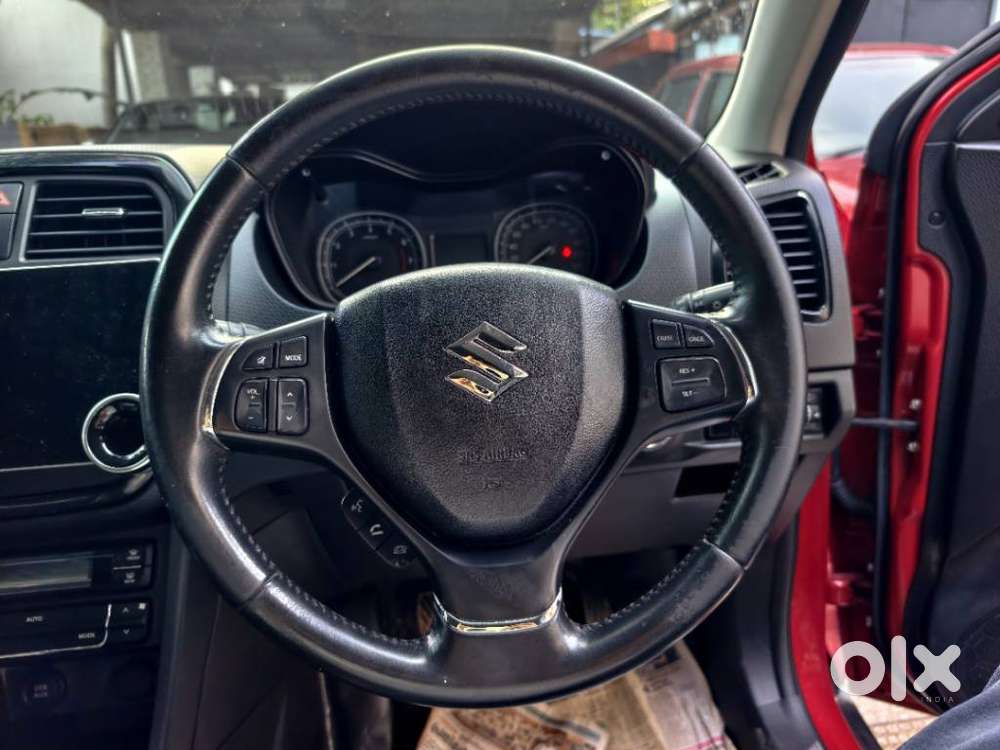 Maruti Suzuki Brezza 1.5 Zxi Plus Smart Hybrid, 2021, Petrol
