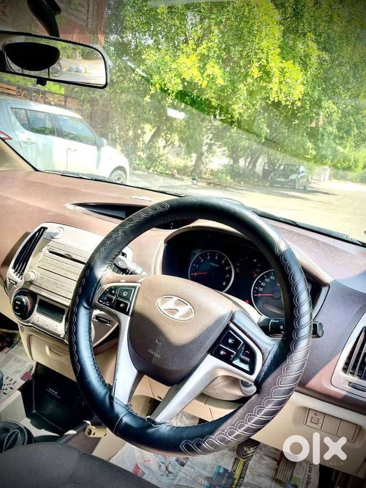 Hyundai I20 Sportz 1.2 Bs-iv, 2011, Petrol