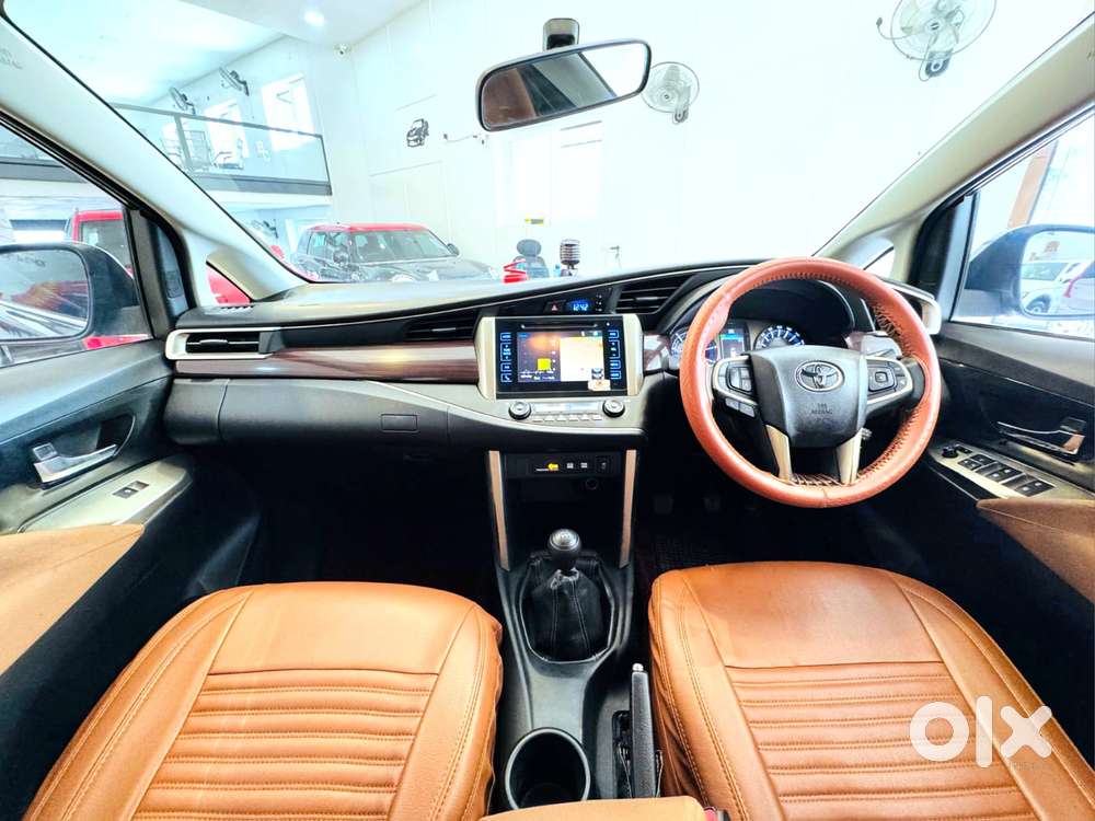 Toyota Innova Crysta Zx 2.4 Diesel 7 Seater, 2016, Diesel