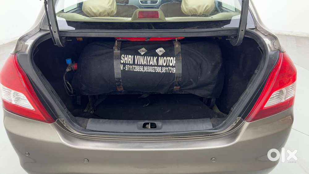 Maruti Suzuki Swift Dzire Vxi Optional, 2016, Cng & Hybrids